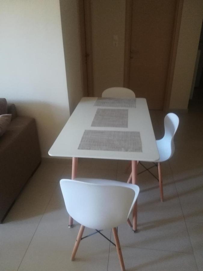 Ferienwohnung Rose Garden Kalamata Exterior foto