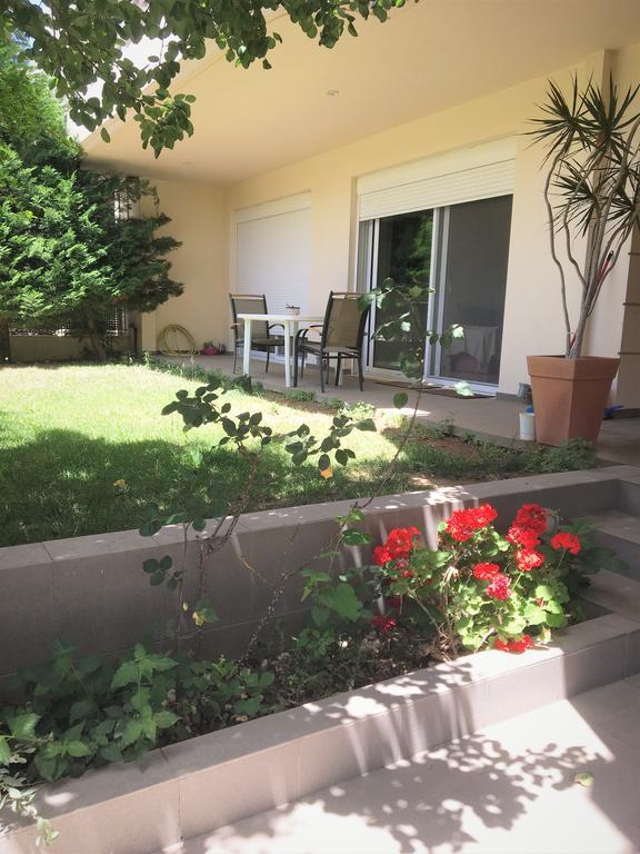 Ferienwohnung Rose Garden Kalamata Exterior foto